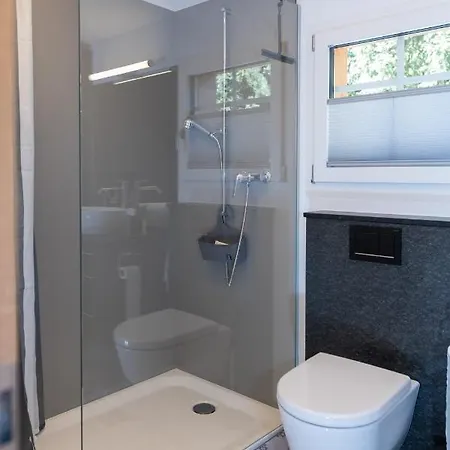 Apartment Ferienwohnung *